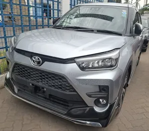 Toyota Raize 2019 Silver