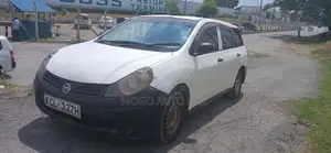 Nissan Advan 2010 White