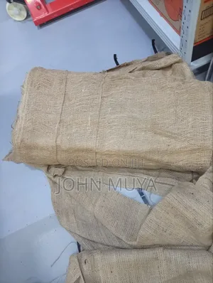 Quality Hessian Cloth for Decorations