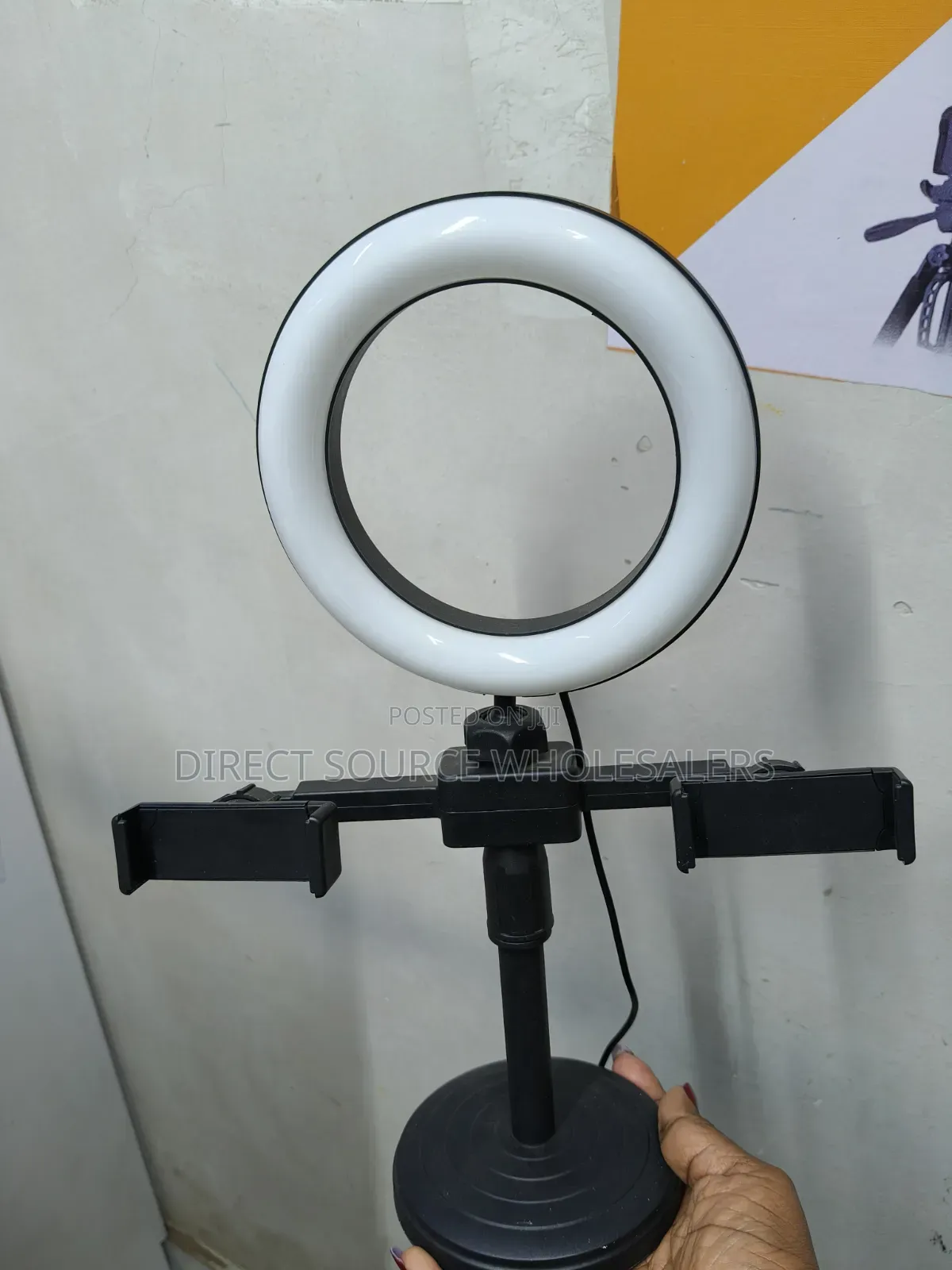 Table Stand With a 6inches Ring Fill Light