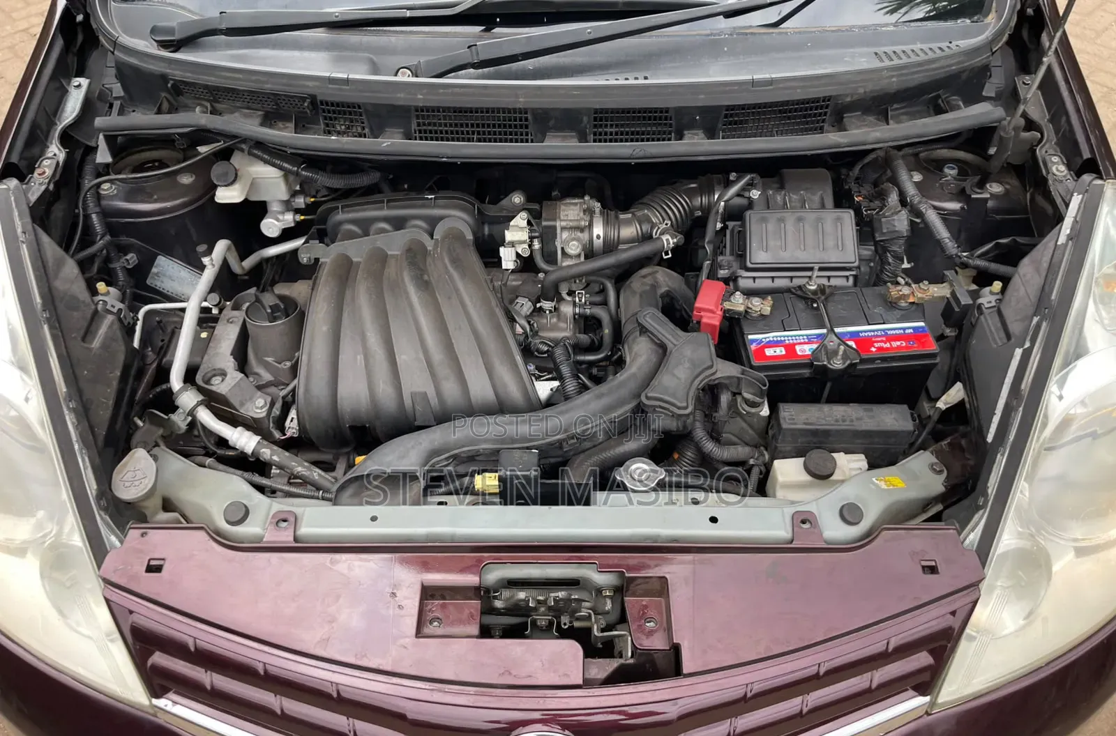 Nissan Note 1.4 2011 Maroon