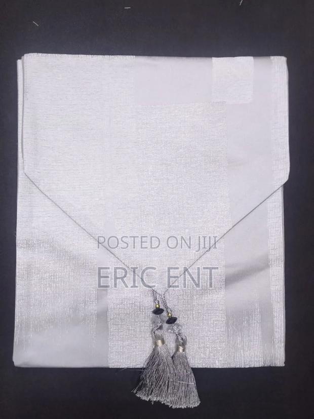 *35*210cm* Jacquard Table Runner - main view