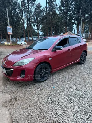 Mazda Axela 2013 Red
