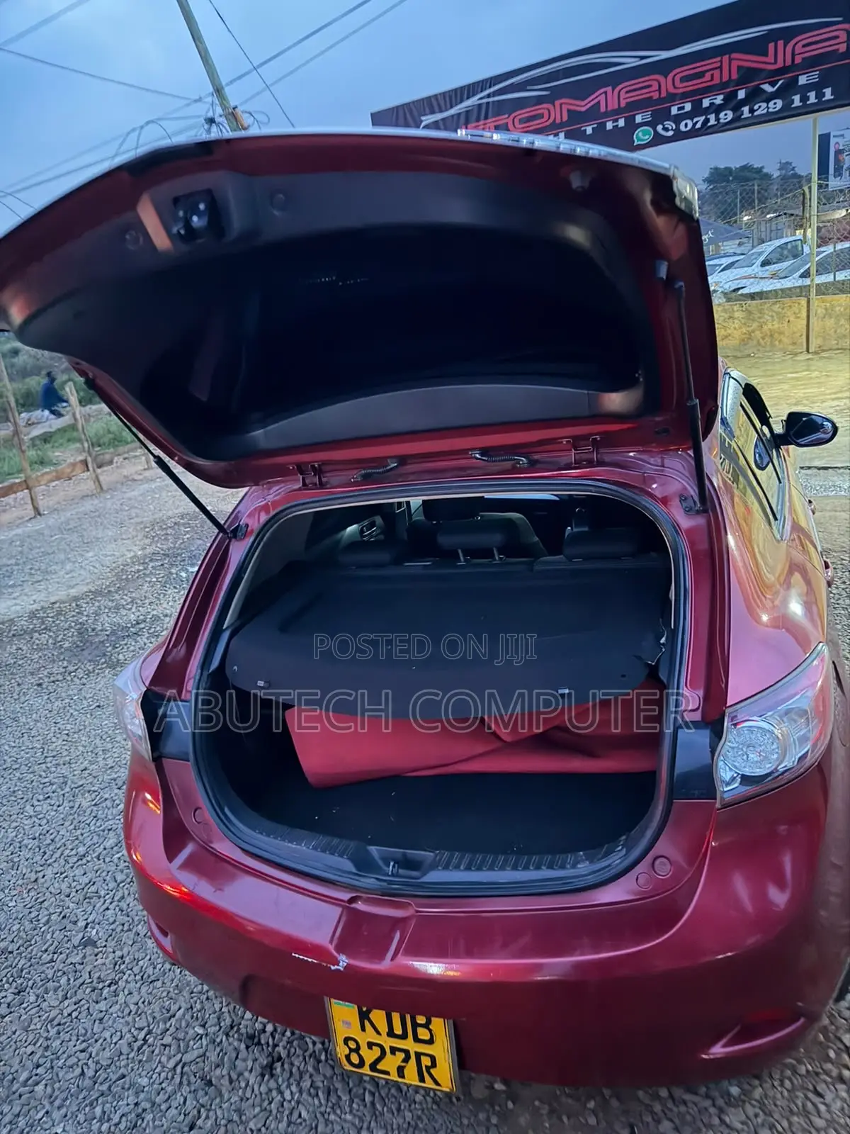 Mazda Axela 2013 Red