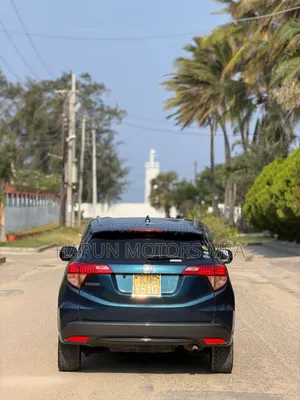 Honda Vezel 2015 Blue