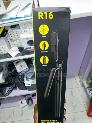 R16 Portable Phone Tripod With Wireless Remote Shutter