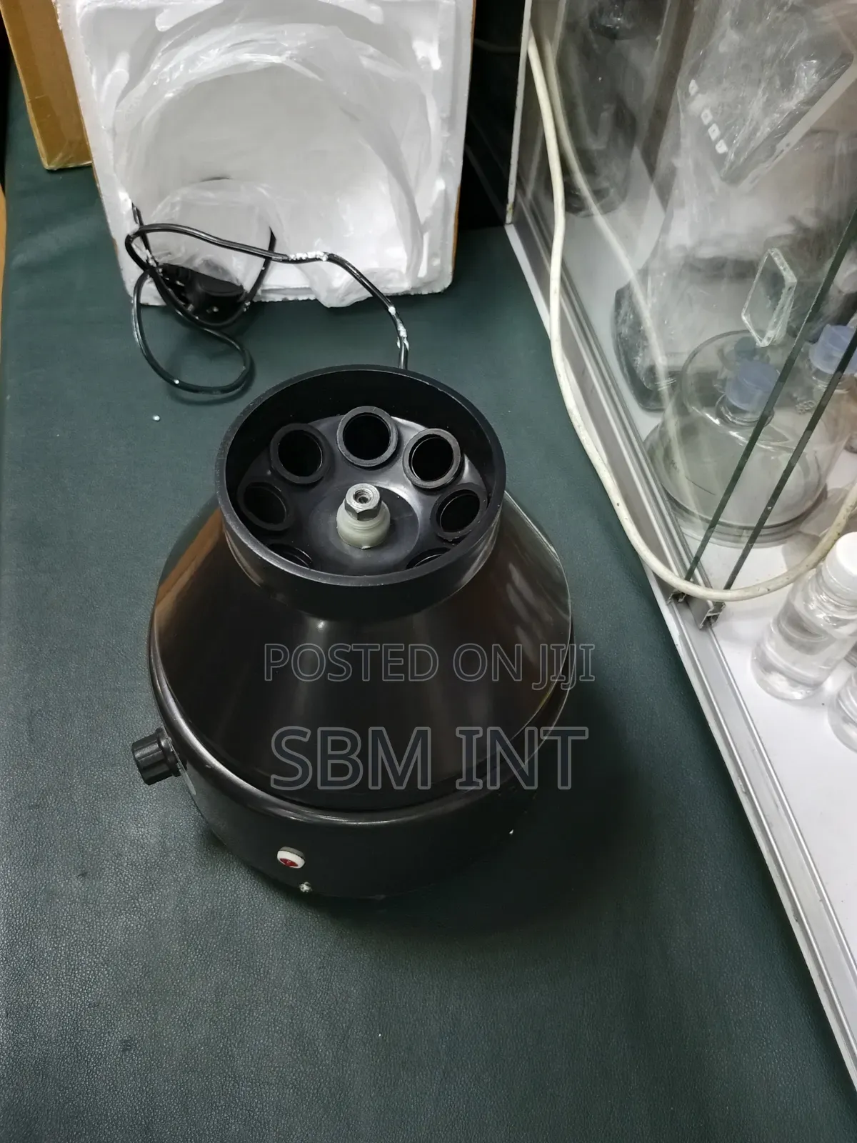 Centrifuge Machine 8Tubes