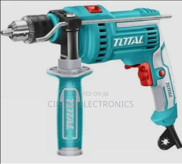 TOTAL Professional 810W Impact Drill