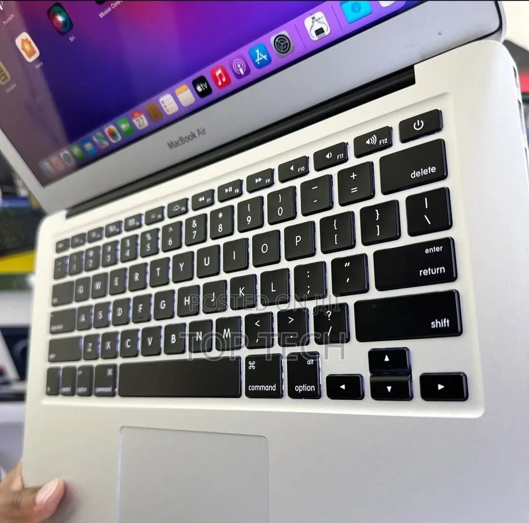 Laptop Apple MacBook Air 2017 8GB Intel Core i5 HDD 128GB