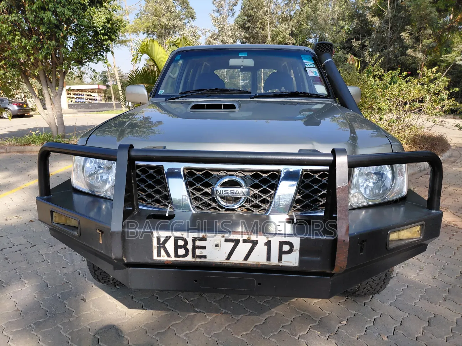 Nissan Patrol 2008 Gold