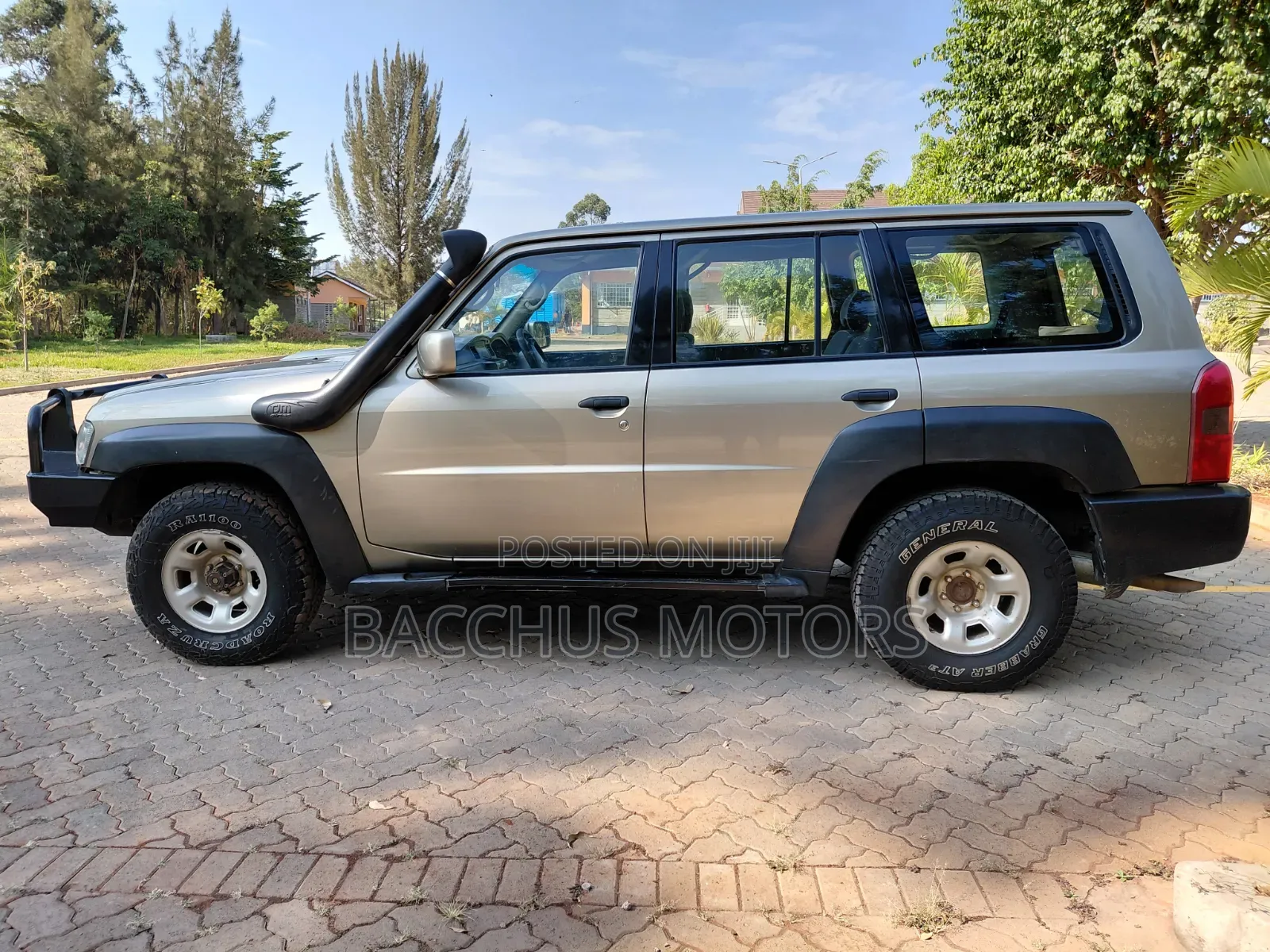 Nissan Patrol 2008 Gold