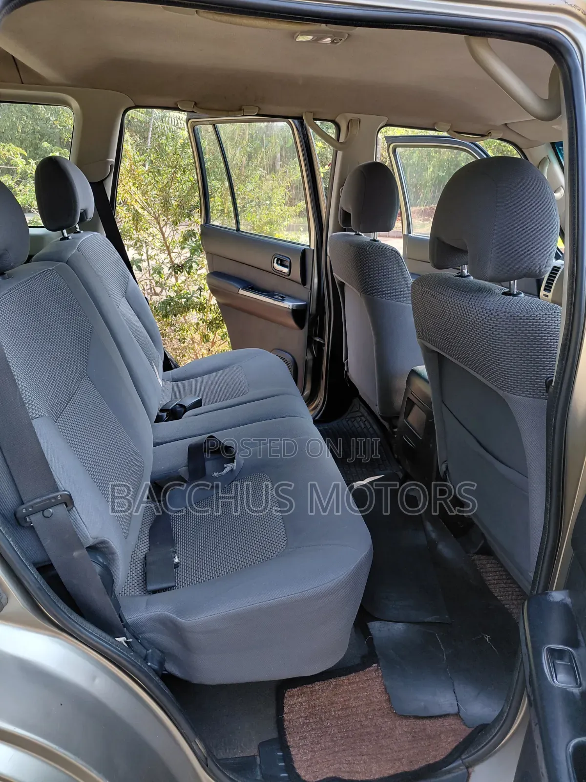 Nissan Patrol 2008 Gold