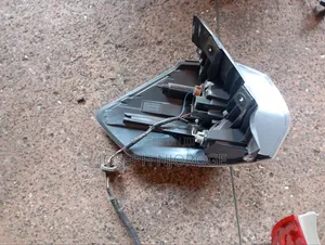 Nissan X-Trail Nt32 Taillight