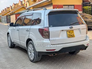 Subaru Forester 2012 White