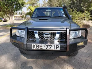 Nissan Patrol 2008 Silver