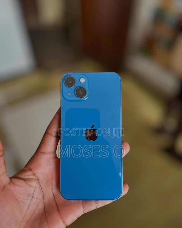 Apple iPhone 13 128 GB Blue - thumbnail 3