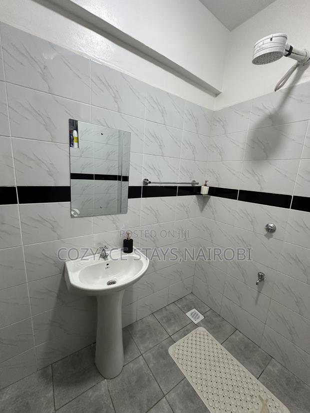 1 Bedroom Airbnb - thumbnail 5