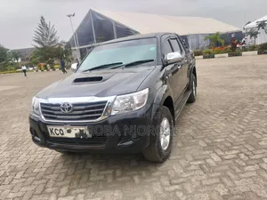 Toyota Hilux 2011 Black