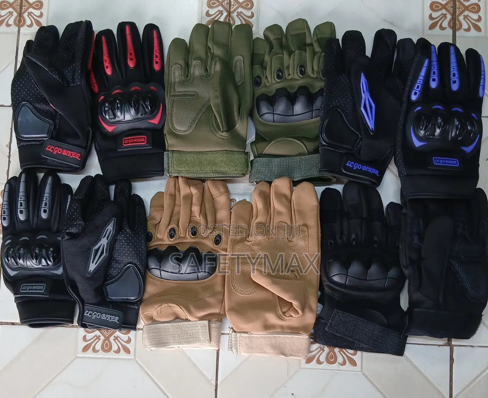 Riding Gloves