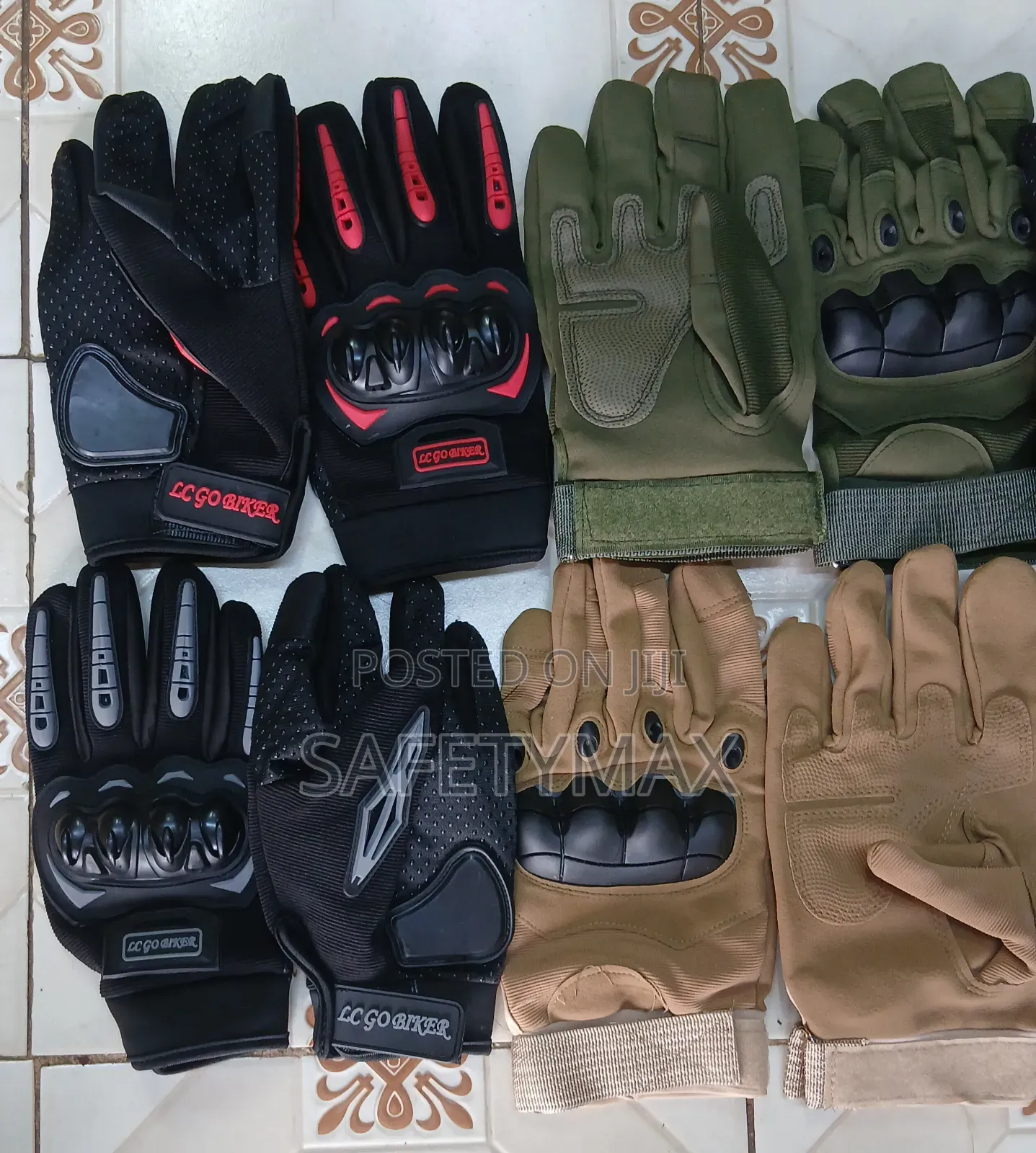 Riding Gloves
