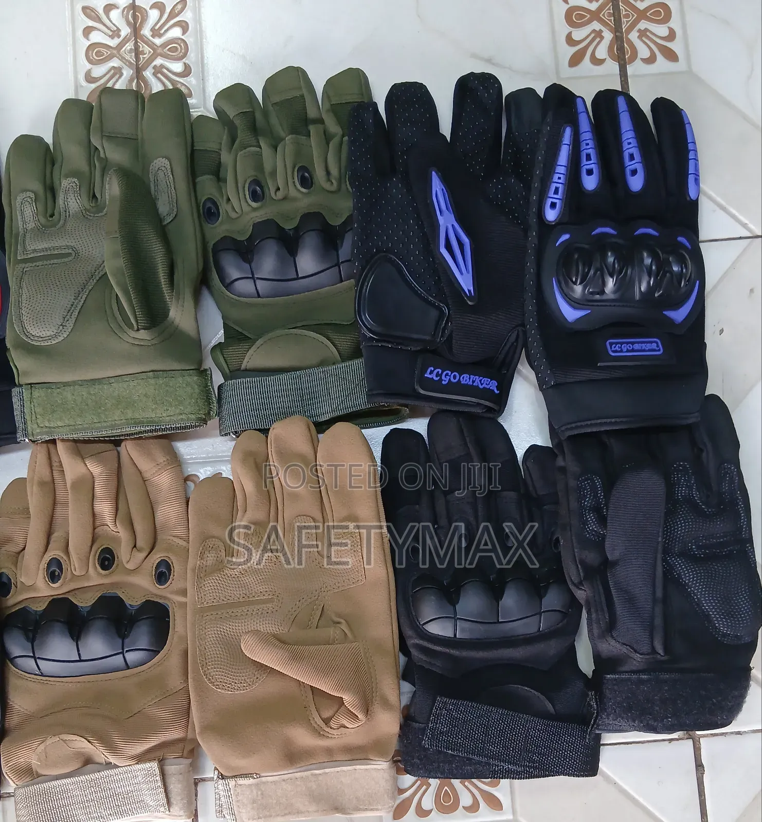 Riding Gloves