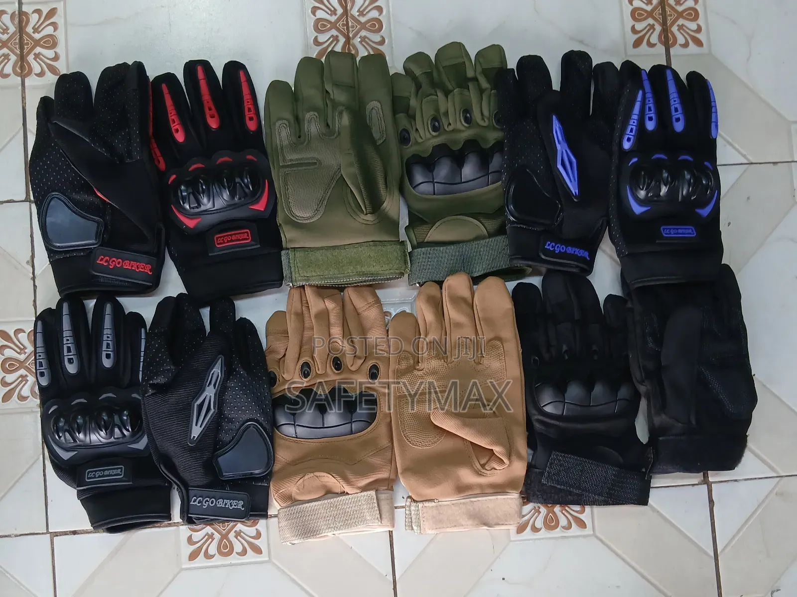 Riding Gloves