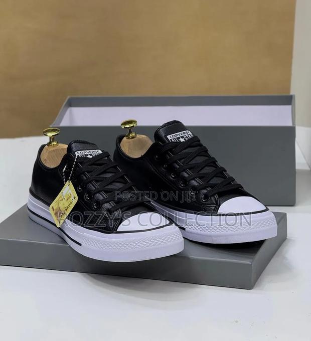 Converse Leather - main view
