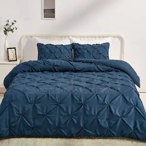 Luxury Hotel Collection Pintuck Bed Cover