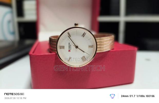 Curren 9020L Luxury Women's Watch - thumbnail 2