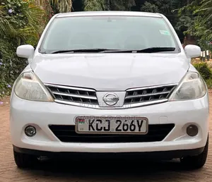 Nissan Tiida 2009 White