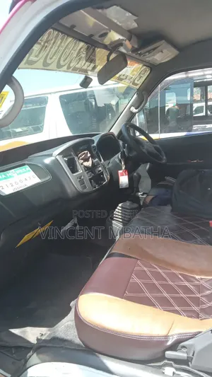 Nissan NV200 2016 White