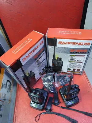 Original Baofeng 888S Radio Call With Charger Battery