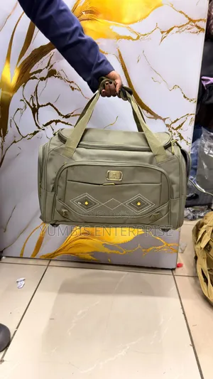 Jungle Green Medium Canvas Duffle Travelling Bags