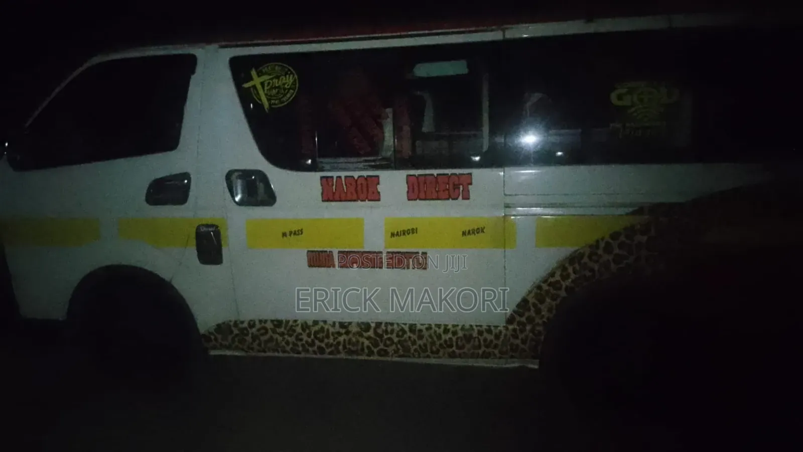 Toyota HiAce 2013 White