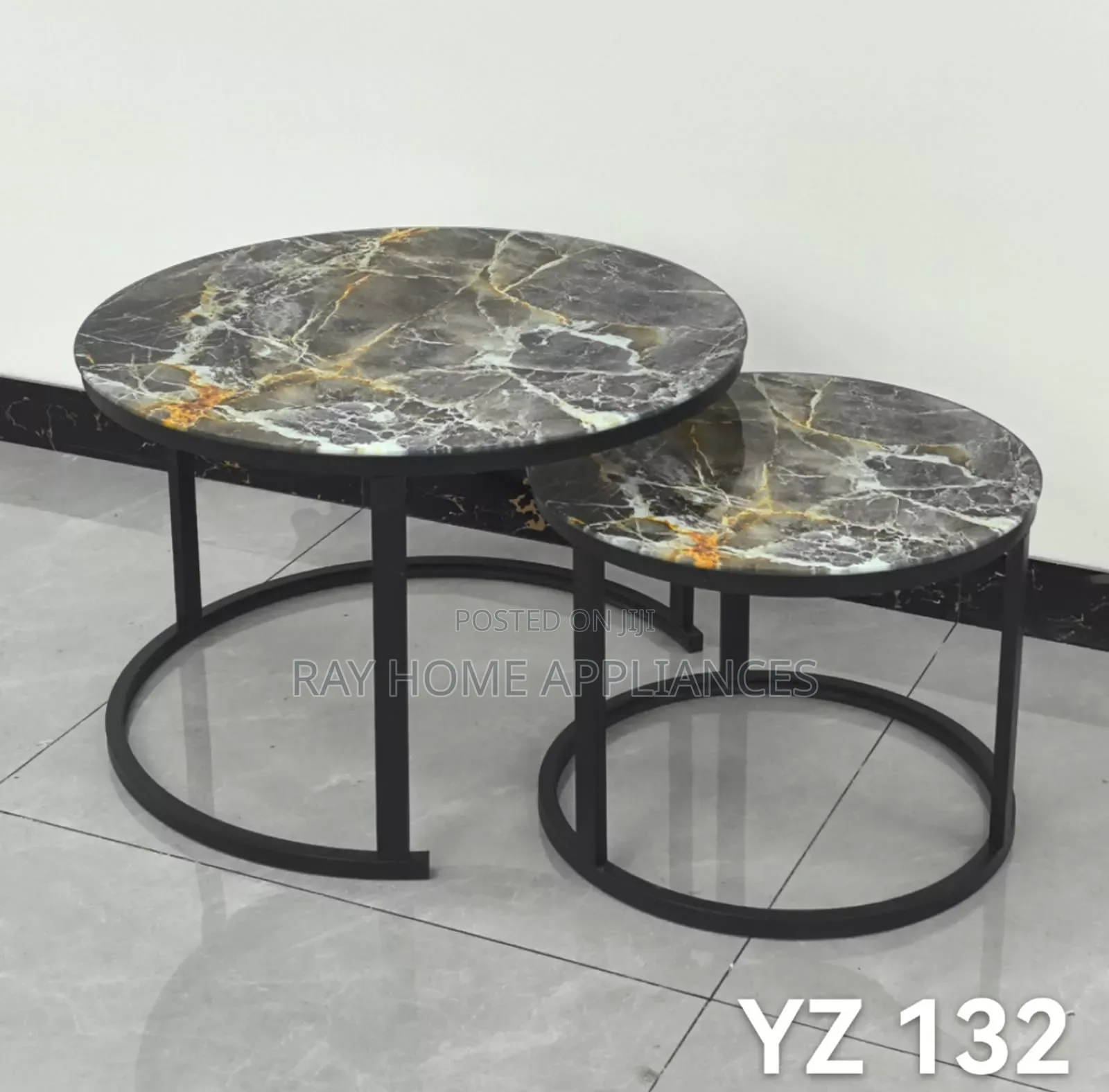 Nesting Coffee Table With Glass Effect