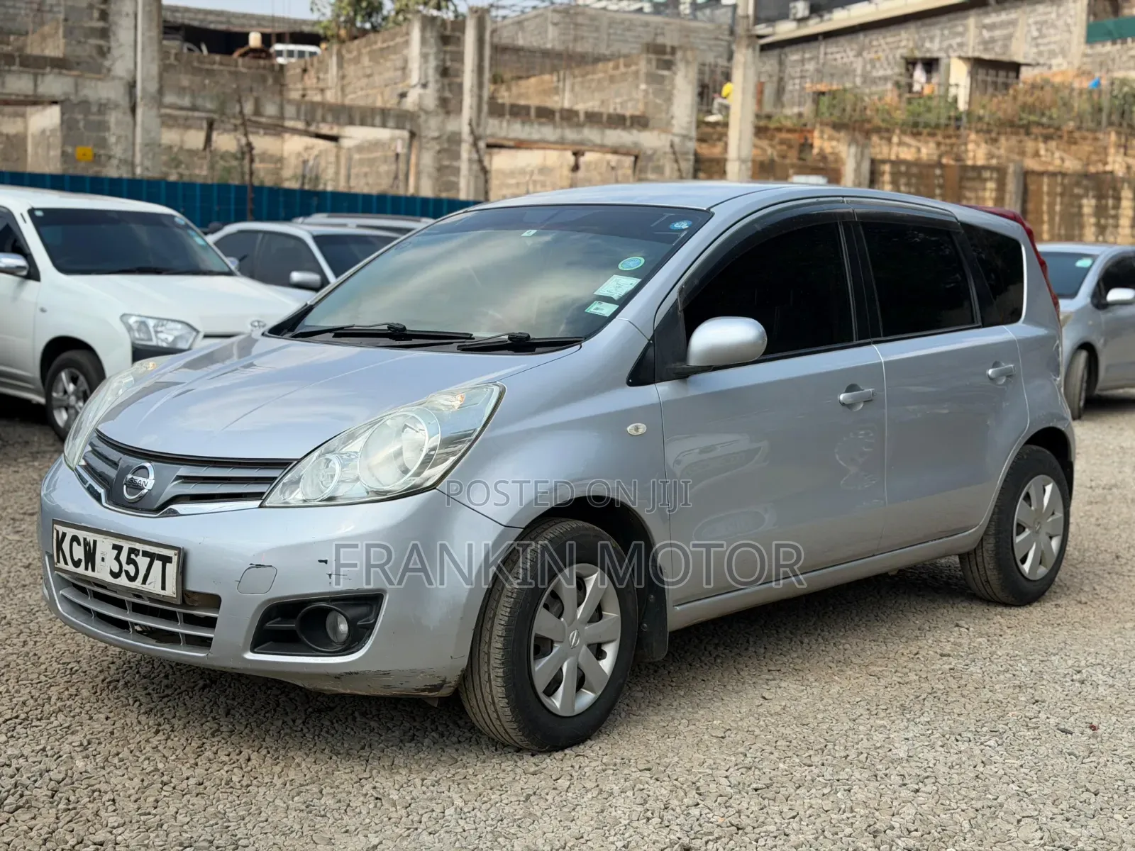 Nissan Note 2012 Silver
