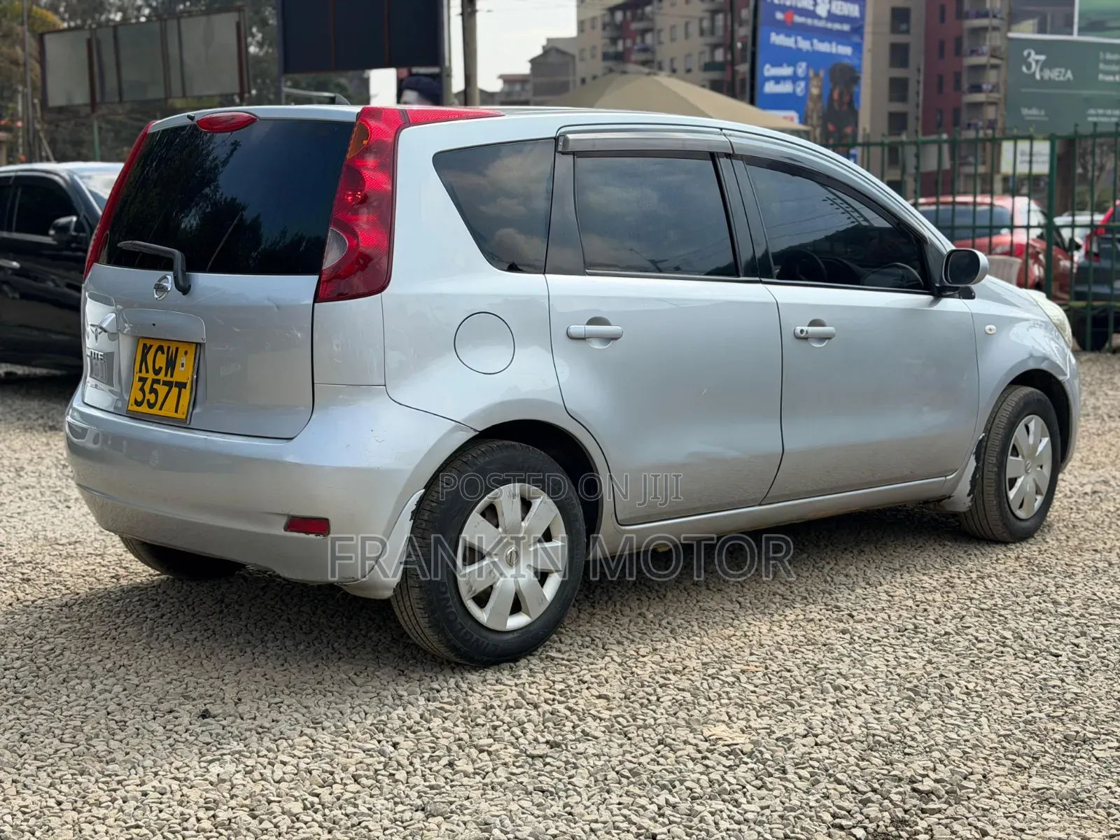 Nissan Note 2012 Silver