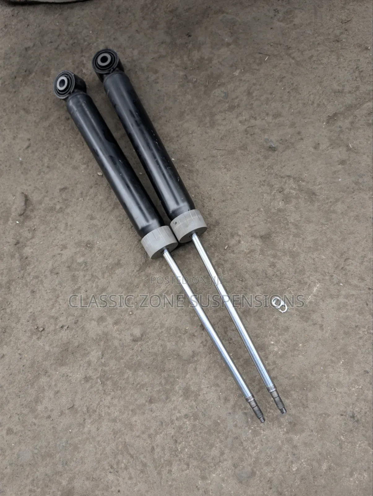 Volkswagen Golf Back Shocks