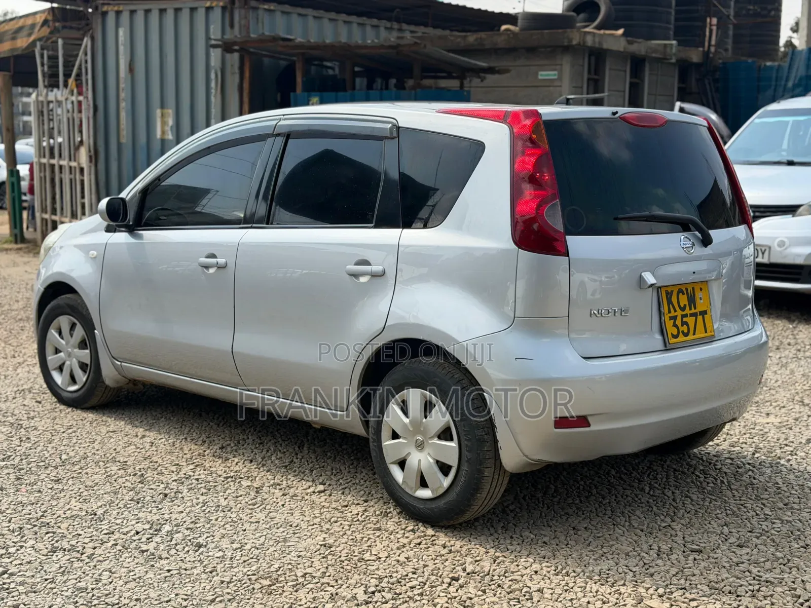 Nissan Note 2012 Silver