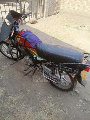 Honda 2021 Red