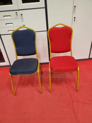 Crown Back Banq Chair