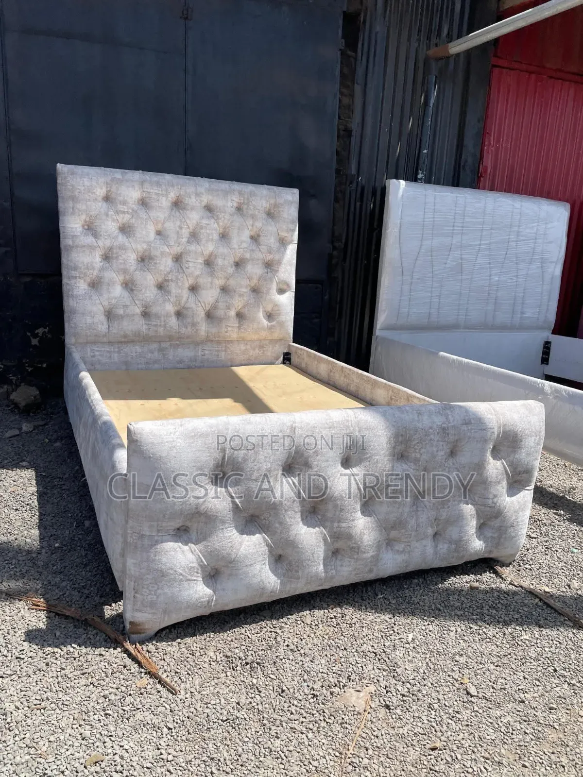 Elegant 5x6 Upholstered Bed