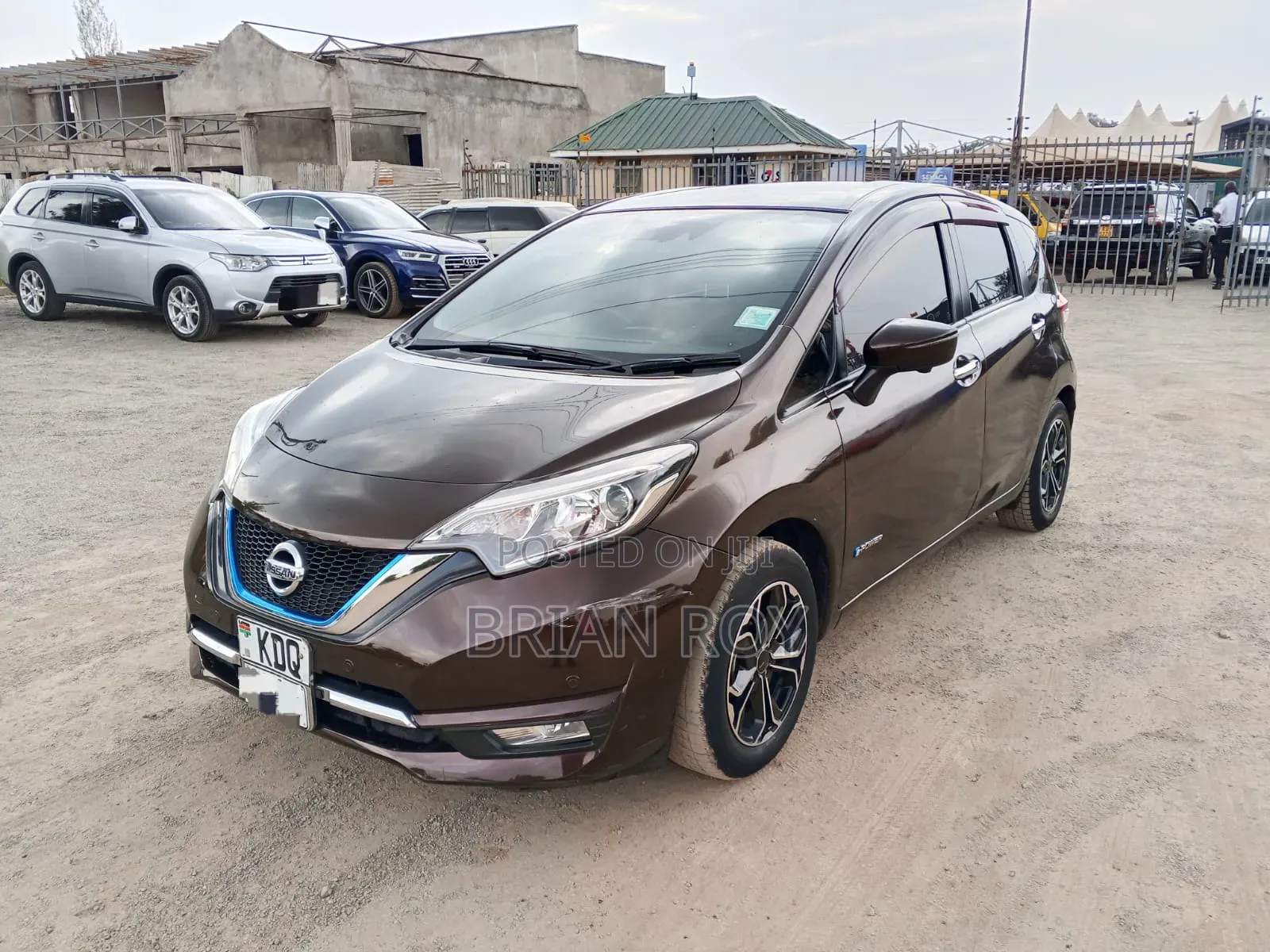 Nissan Note 2017 Brown