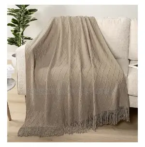 Artisan Chunky Knit Blanket With Corner Tassels