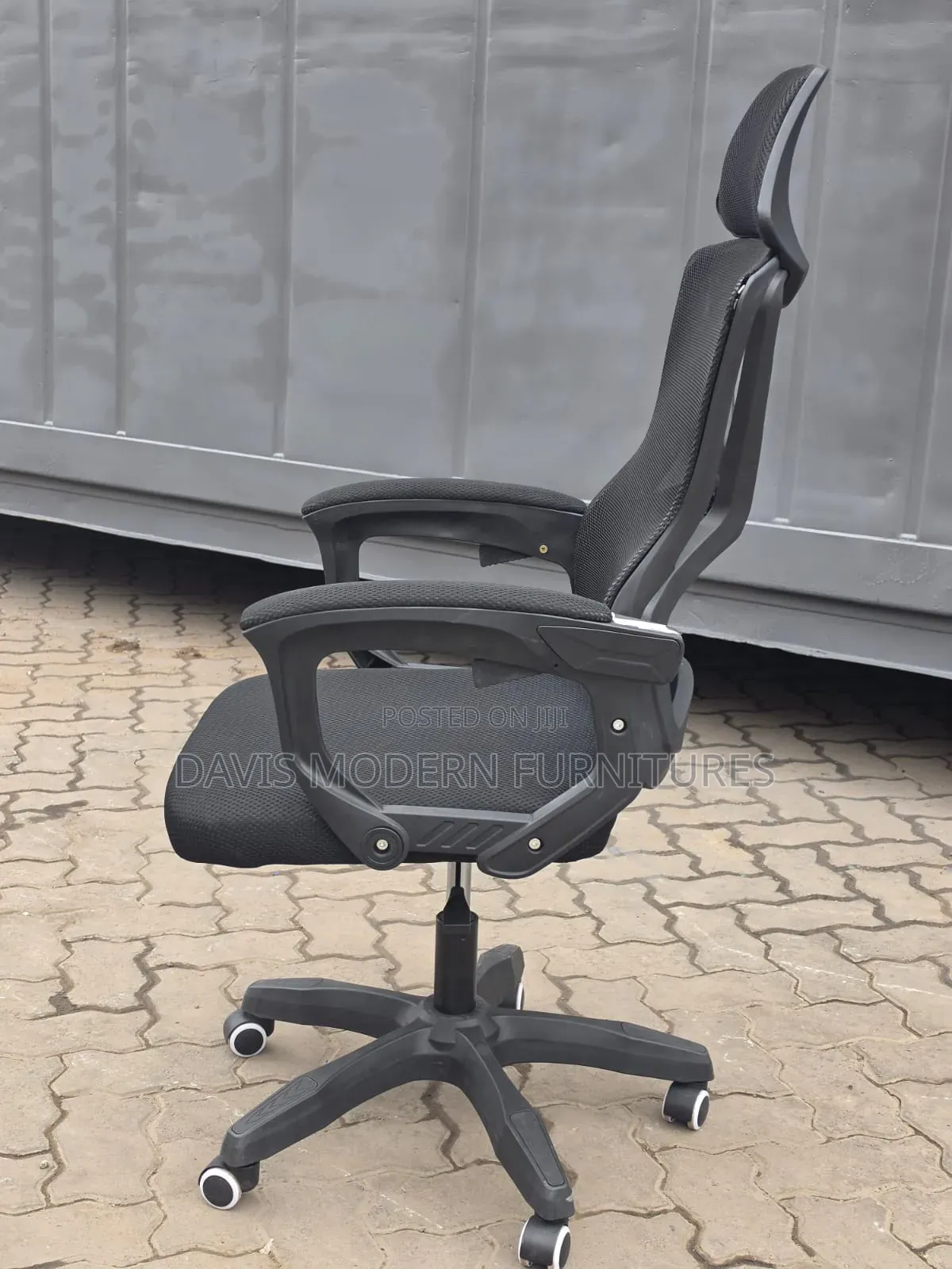 Comfortable Mesh Office Chair