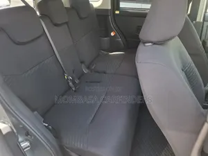Toyota Tank 2019 Silver