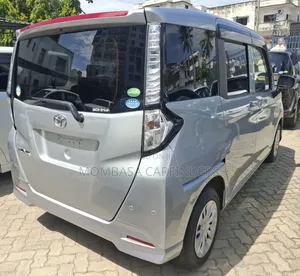 Toyota Tank 2019 Silver