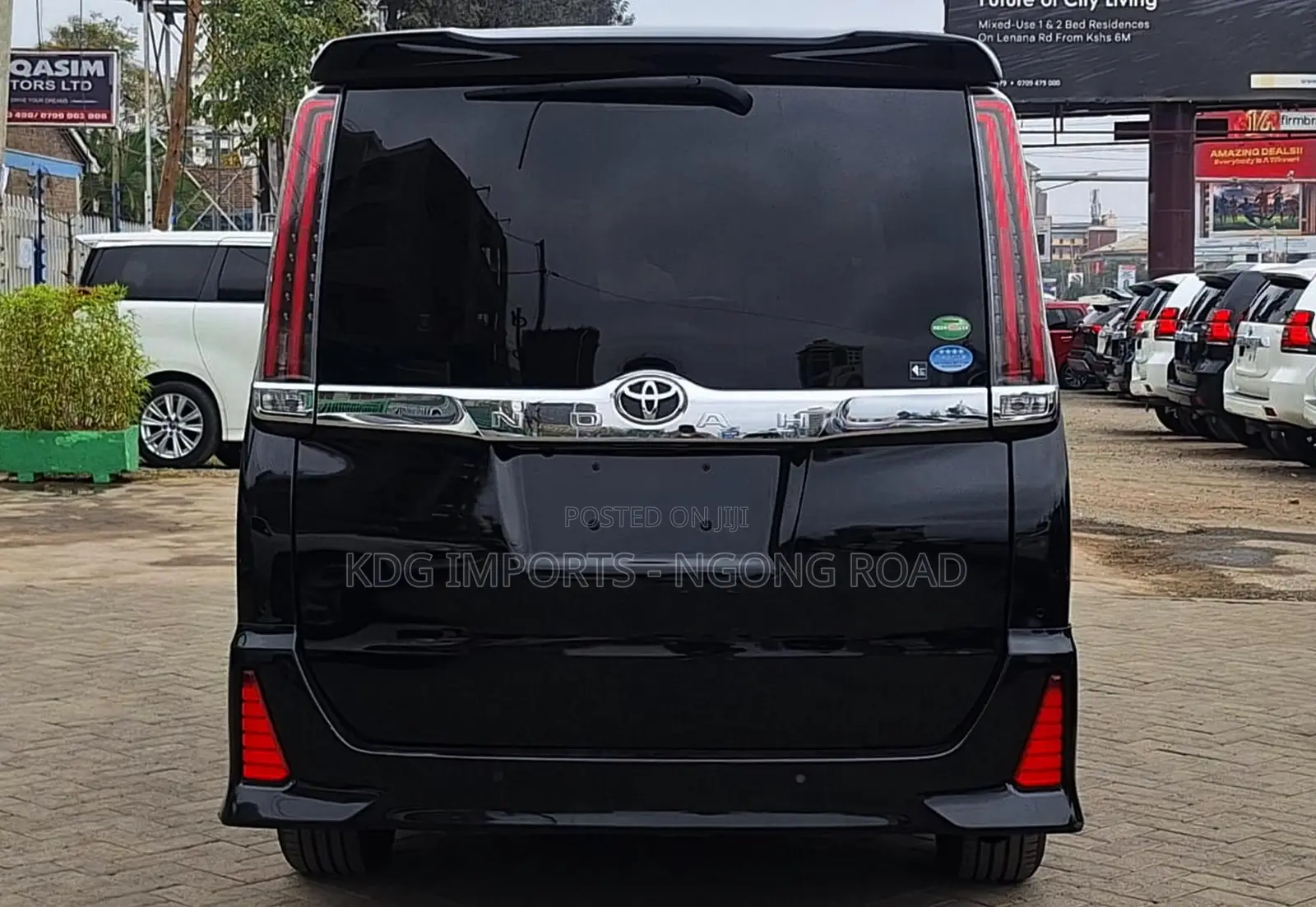 Toyota Noah 2019 Black