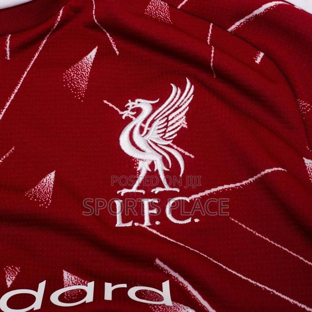 Liverpool F.C Red 26/27 Home Jersey. - thumbnail 2