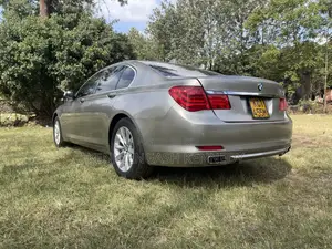 BMW 740 2011 Gray
